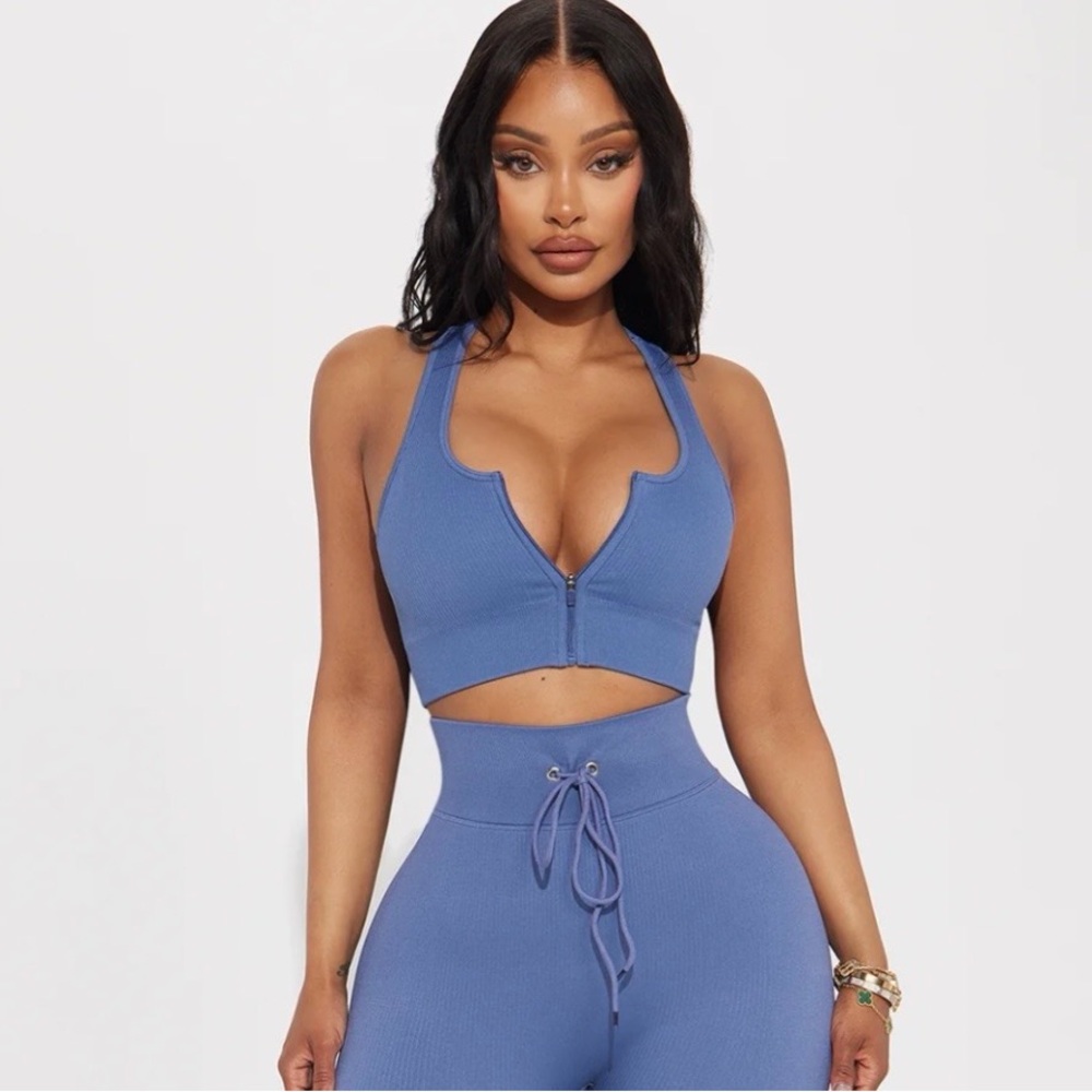 Blue Ribbed Zip-Up Crop Top - Picture 3 of 4